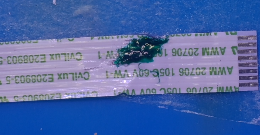 Как я ремонтировал ноутбук, купленный за 12 евро. Восстановление при помощи паяльника и отчаяния - 21