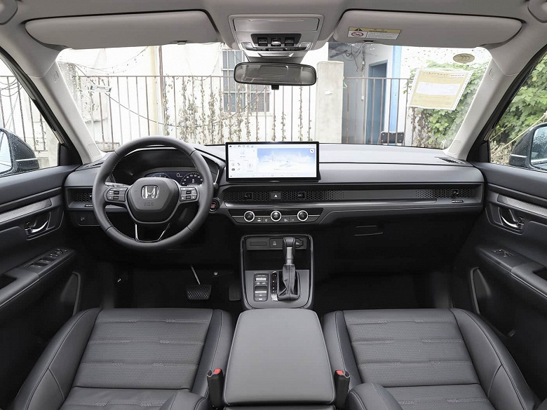 Юбилейный Honda CR-V поступил в продажу: улучшенная медиасистема, 193 л.с. и скидка 5600 долларов