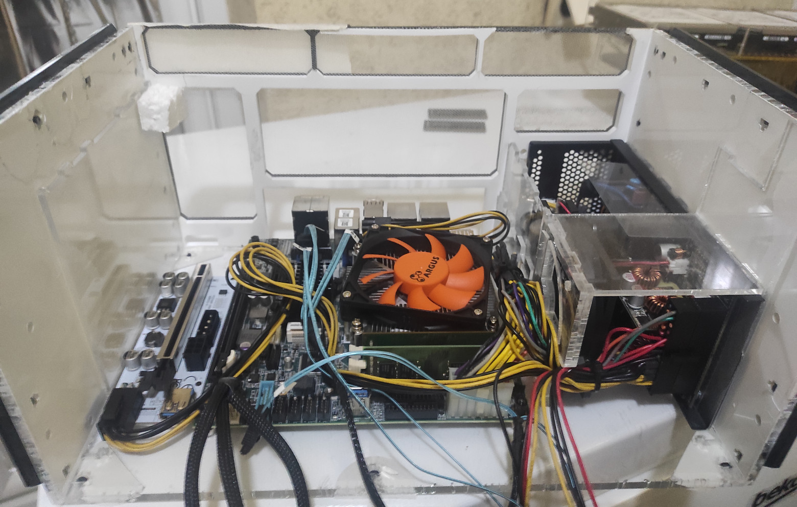 Хождение по граблям, или создаем свой мини корпус для NAS, 26ssd 3+5hdd - 10 Хождение по граблям, или создаем свой мини корпус для NAS, 26ssd 3+5hdd - 10