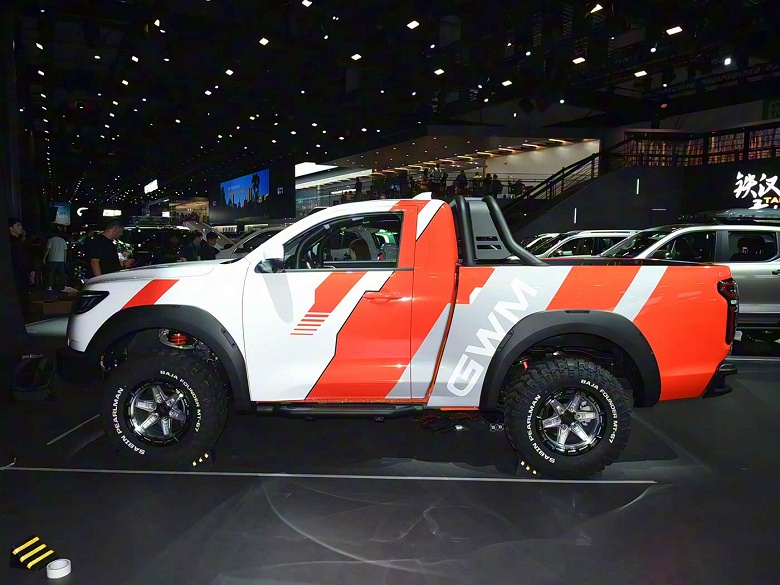 Китайские пикапы все ближе к американским. Стартовали продажи Great Wall Poer с 3,0-литровым мотором V6 и 9-ступенчатым автоматом &mdash; недорого