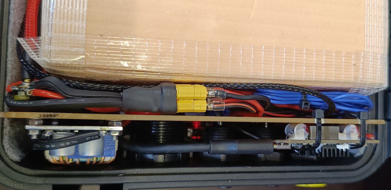 Окончательный вид подключения моделей на плате