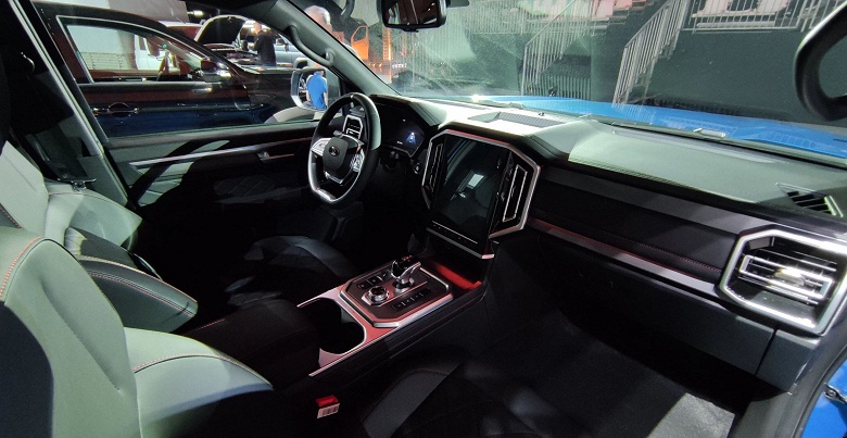 224 л.с., мощная рама, 8-ступенчатый «автомат» и полный привод — всего 3,5 млн рублей. Раскрыта стоимость пикапа Sollers ST9, производство которого наладили на УАЗе - 3 224 л.с., мощная рама, 8-ступенчатый «автомат» и полный привод — всего 3,5 млн рублей. Раскрыта стоимость пикапа Sollers ST9, производство которого наладили на УАЗе