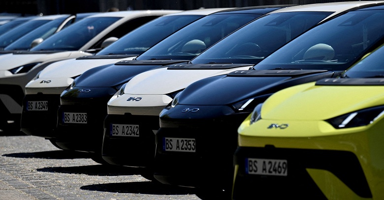 Китай покоряет Европу: BYD опережает Tesla второй месяц подряд, а SAIC попала в топ-10 - 1 Китай покоряет Европу: BYD опережает Tesla второй месяц подряд, а SAIC попала в топ-10