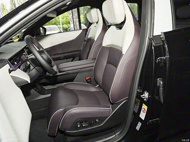 Совершенно новый большой 260-сильный гибридный кроссовер Mazda — очень дешево. Стартовали продажи Mazda EZ-60 - 4 Совершенно новый большой 260-сильный гибридный кроссовер Mazda — очень дешево. Стартовали продажи Mazda EZ-60