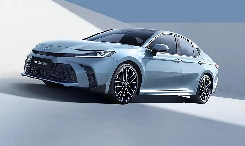 Представлена Toyota Camry 2026 Sport Lite Edition: богатое оснащение и цена всего 158,8 тыс. юаней (1,9 млн рублей) - 1 Представлена Toyota Camry 2026 Sport Lite Edition: богатое оснащение и цена всего 158,8 тыс. юаней (1,9 млн рублей)
