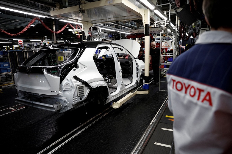 Американцы обожают Toyota: продажи автомобилей в США перекрыли падение в Японии - 1 Американцы обожают Toyota: продажи автомобилей в США перекрыли падение в Японии