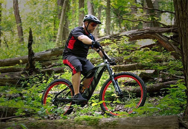 Audi представила второе поколение электровелосипеда eMTB 2.0 с улучшенной подвеской и трансмиссией