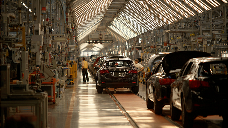 Не АвтоВАЗом единым: в России организовали выпуск более 50 моделей легковых автомобилей от двух десятков брендов - 1 Не АвтоВАЗом единым: в России организовали выпуск более 50 моделей легковых автомобилей от двух десятков брендов