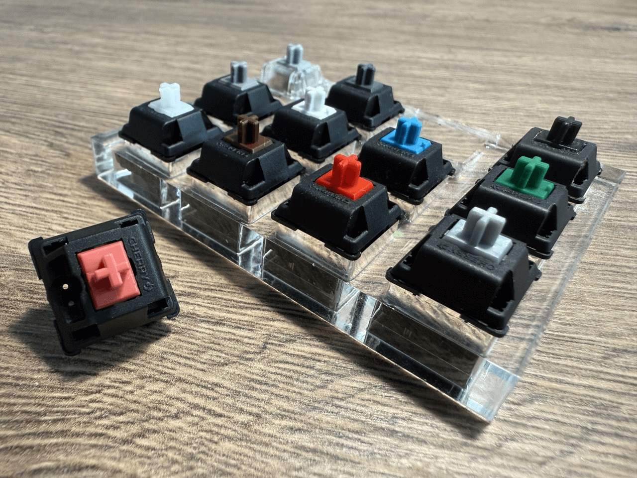 Cherry MX: чем маленькая инновация 80-х покоряет современный мир - 6 Cherry MX: чем маленькая инновация 80-х покоряет современный мир - 6