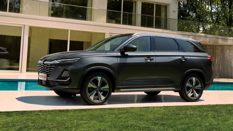 В России будут продавать дешевый кроссовер Changan CS75 Pro &mdash; машину уже сертифицируют. Он больше Nissan X-Trail и Mitsubishi Outlander