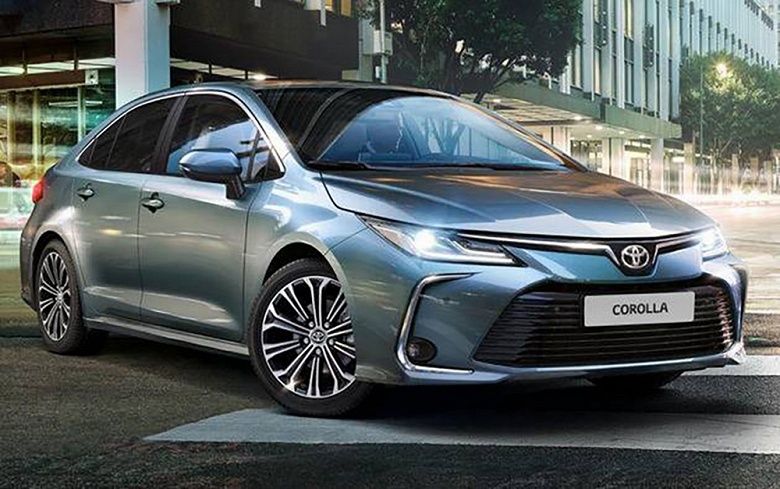 На фоне новостей о существенном увеличении утильсбора в Россию ввезли рекордное количество машин с пробегом, самая популярная — Toyota Corolla - 1 На фоне новостей о существенном увеличении утильсбора в Россию ввезли рекордное количество машин с пробегом, самая популярная — Toyota Corolla