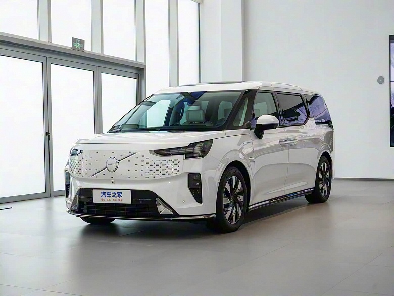 Поиграли в электромобили — и хватит? Чисто электрический Volvo EM90 превратят в гибрид - 1 Поиграли в электромобили — и хватит? Чисто электрический Volvo EM90 превратят в гибрид