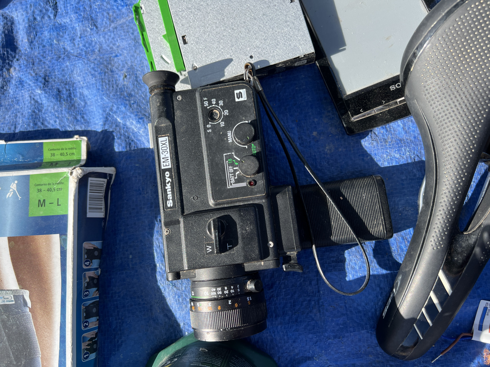 Воскресная барахолка под Валенсией: винтажная аудиотехника, ноутбуки и много чего ещё - 14 Воскресная барахолка под Валенсией: винтажная аудиотехника, ноутбуки и много чего ещё - 14