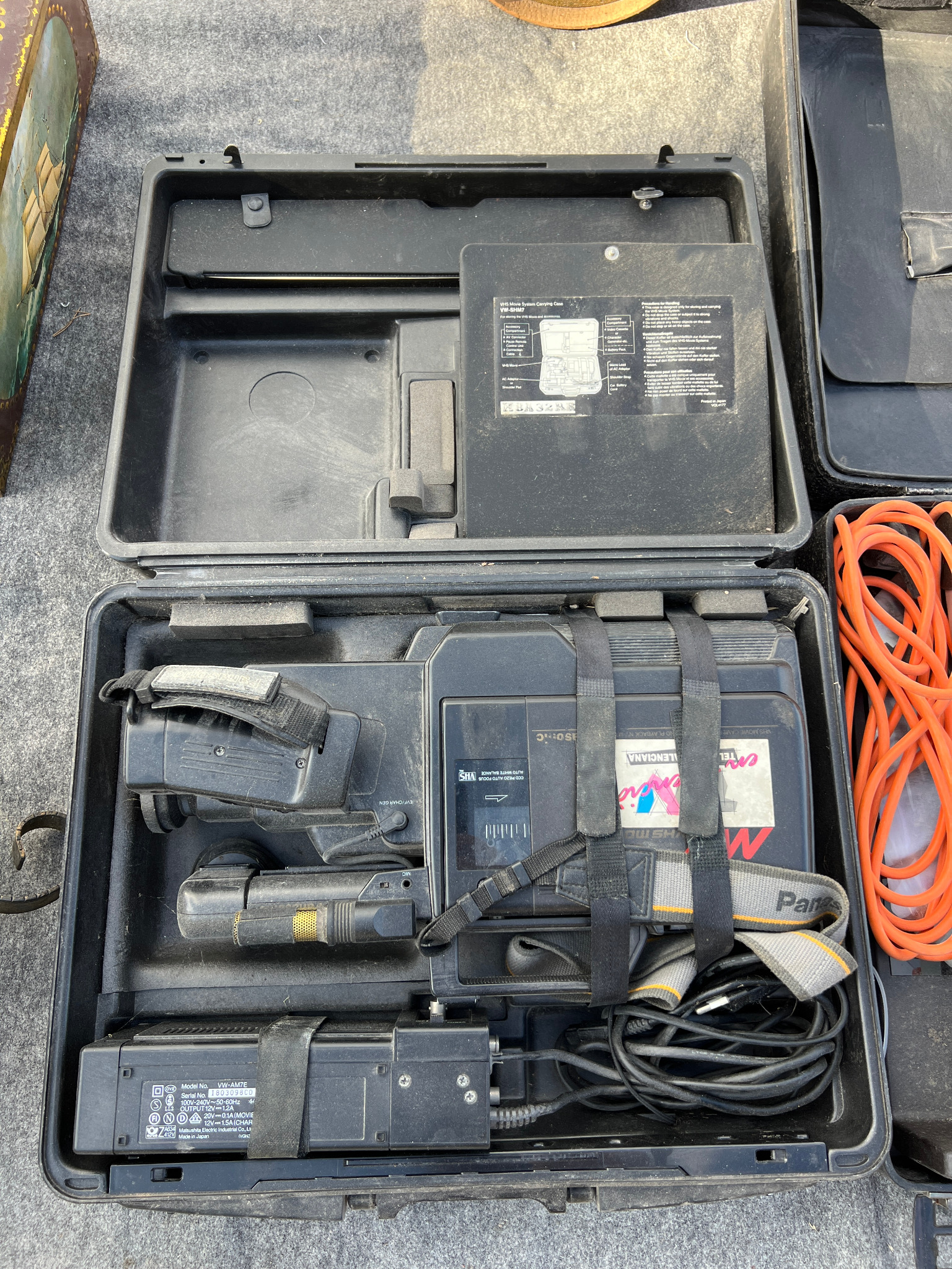 Воскресная барахолка под Валенсией: винтажная аудиотехника, ноутбуки и много чего ещё - 2 Воскресная барахолка под Валенсией: винтажная аудиотехника, ноутбуки и много чего ещё - 2