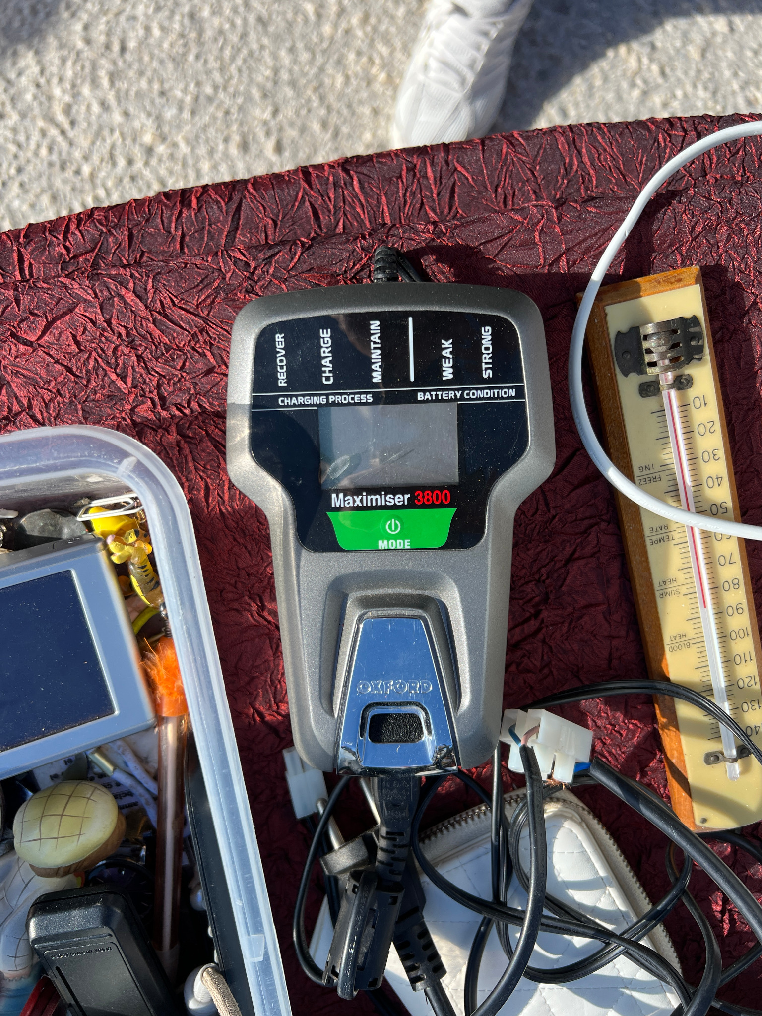 Воскресная барахолка под Валенсией: винтажная аудиотехника, ноутбуки и много чего ещё - 29 Воскресная барахолка под Валенсией: винтажная аудиотехника, ноутбуки и много чего ещё - 29