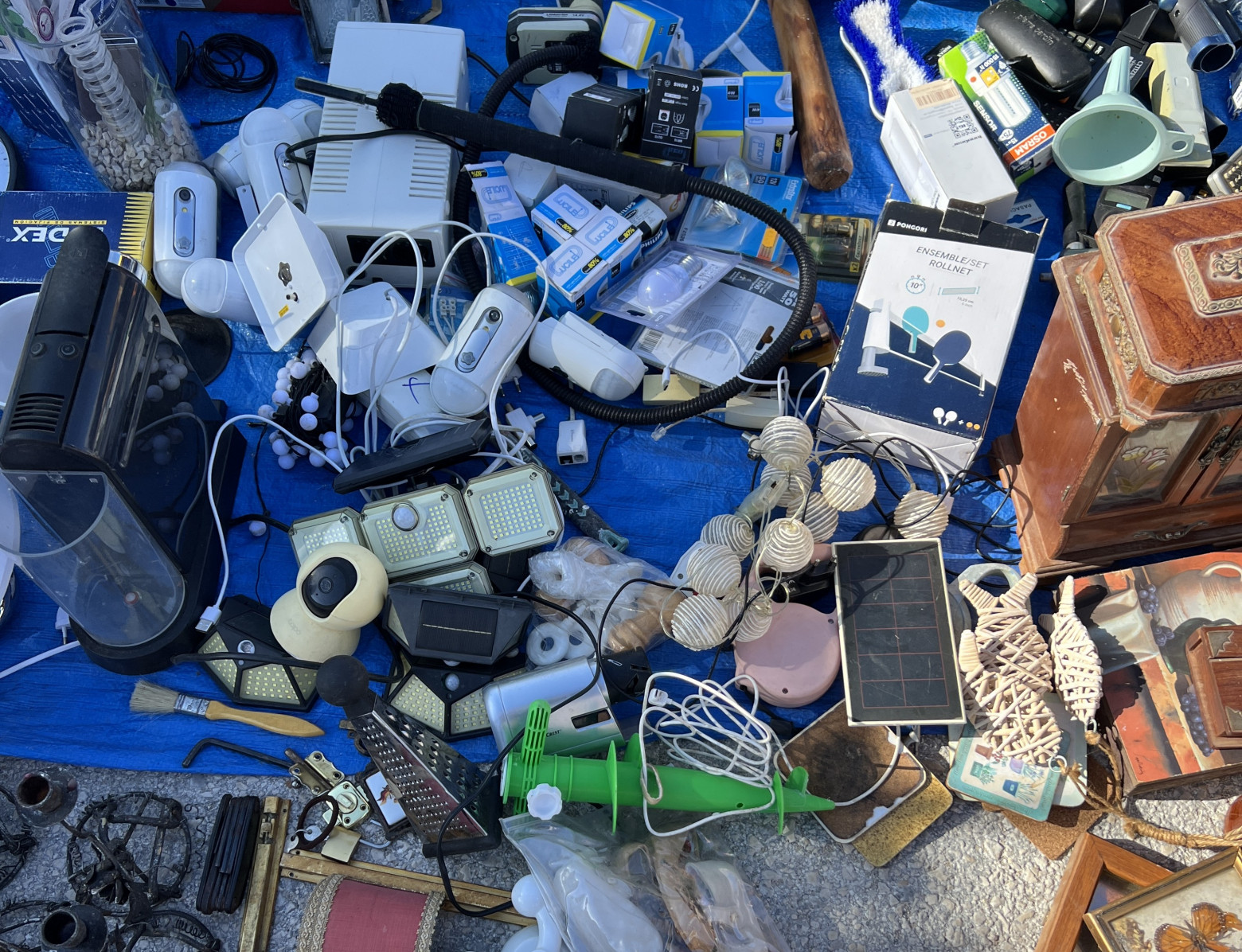 Воскресная барахолка под Валенсией: винтажная аудиотехника, ноутбуки и много чего ещё - 35 Воскресная барахолка под Валенсией: винтажная аудиотехника, ноутбуки и много чего ещё - 35