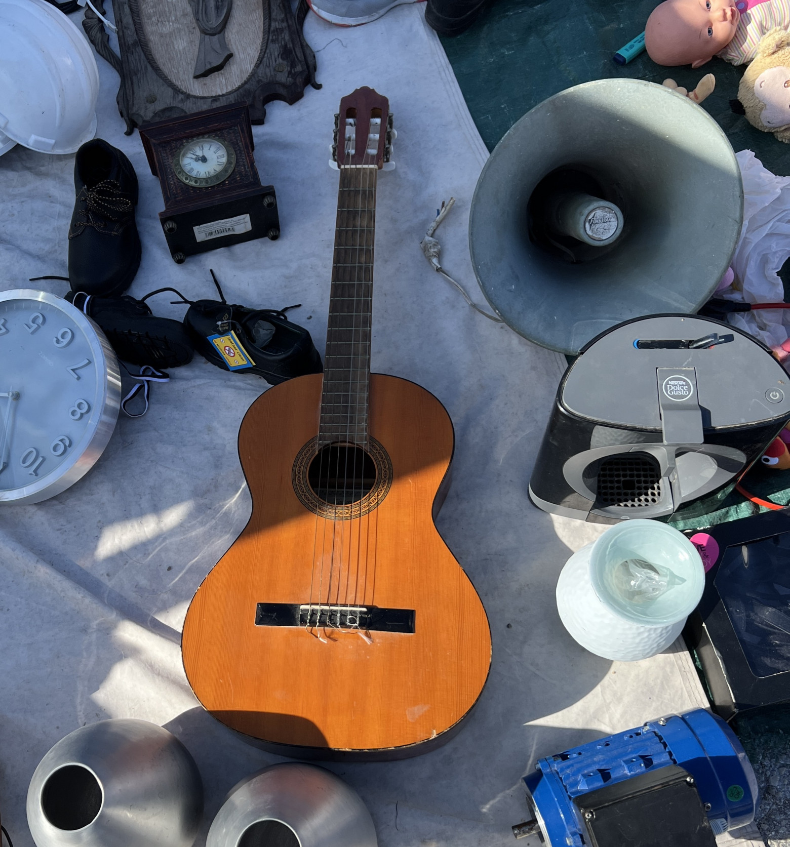 Воскресная барахолка под Валенсией: винтажная аудиотехника, ноутбуки и много чего ещё - 5 Воскресная барахолка под Валенсией: винтажная аудиотехника, ноутбуки и много чего ещё - 5