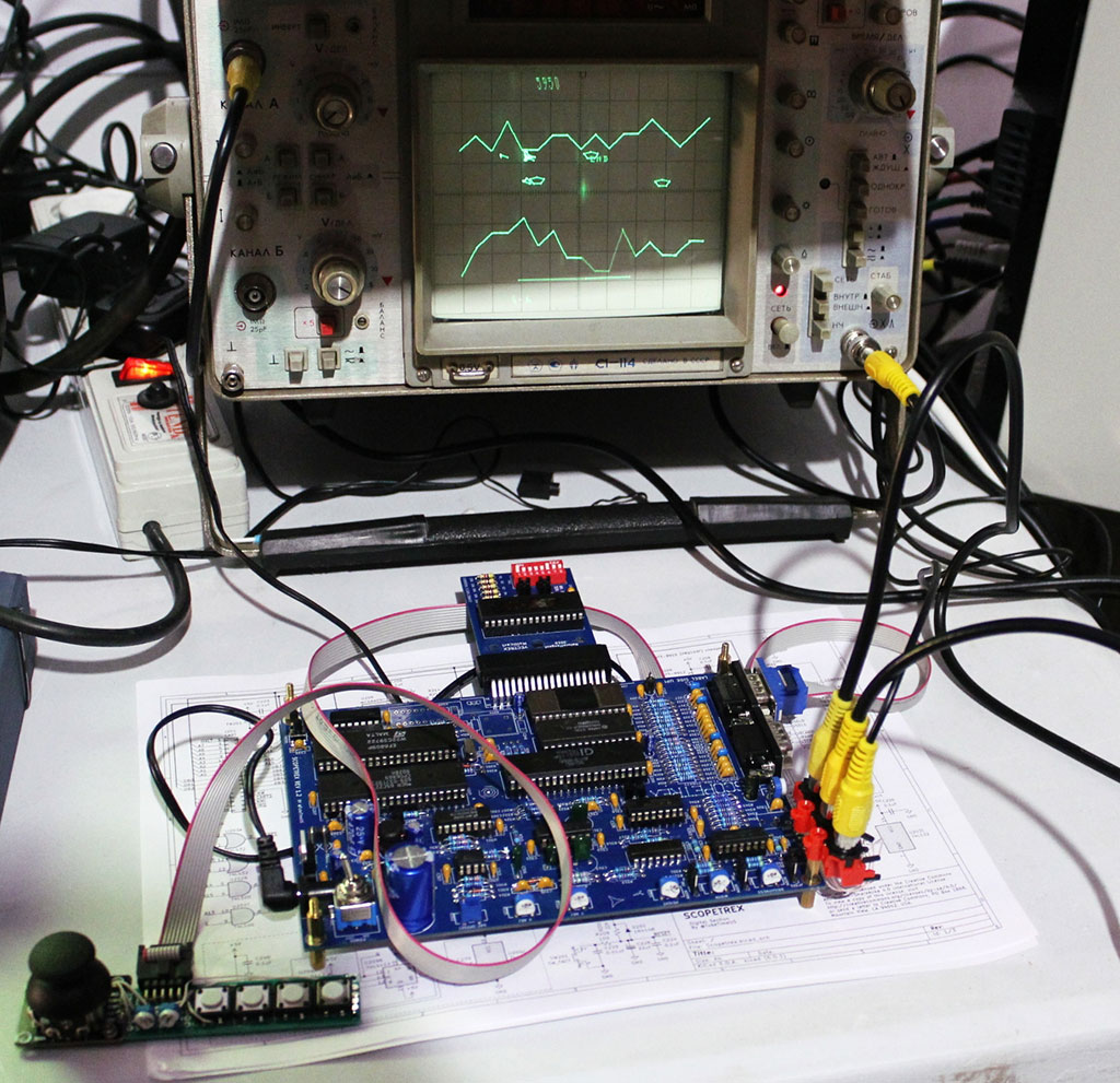 Scopetrex подключённый к осциллографу С1-114