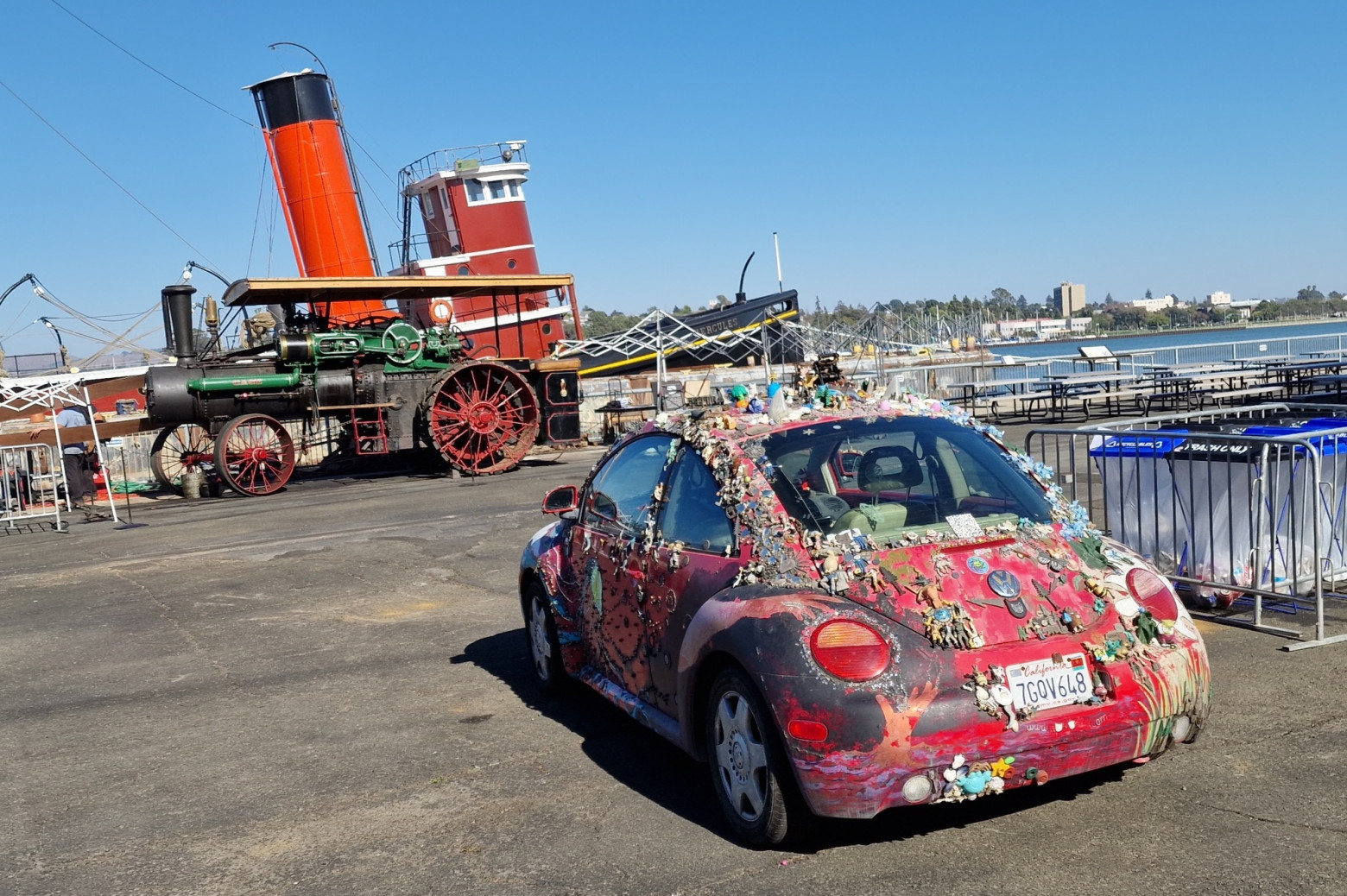 Роботы из «Звездных Войн» на заброшенной военной базе в Вальехо — фоторепортаж - 18