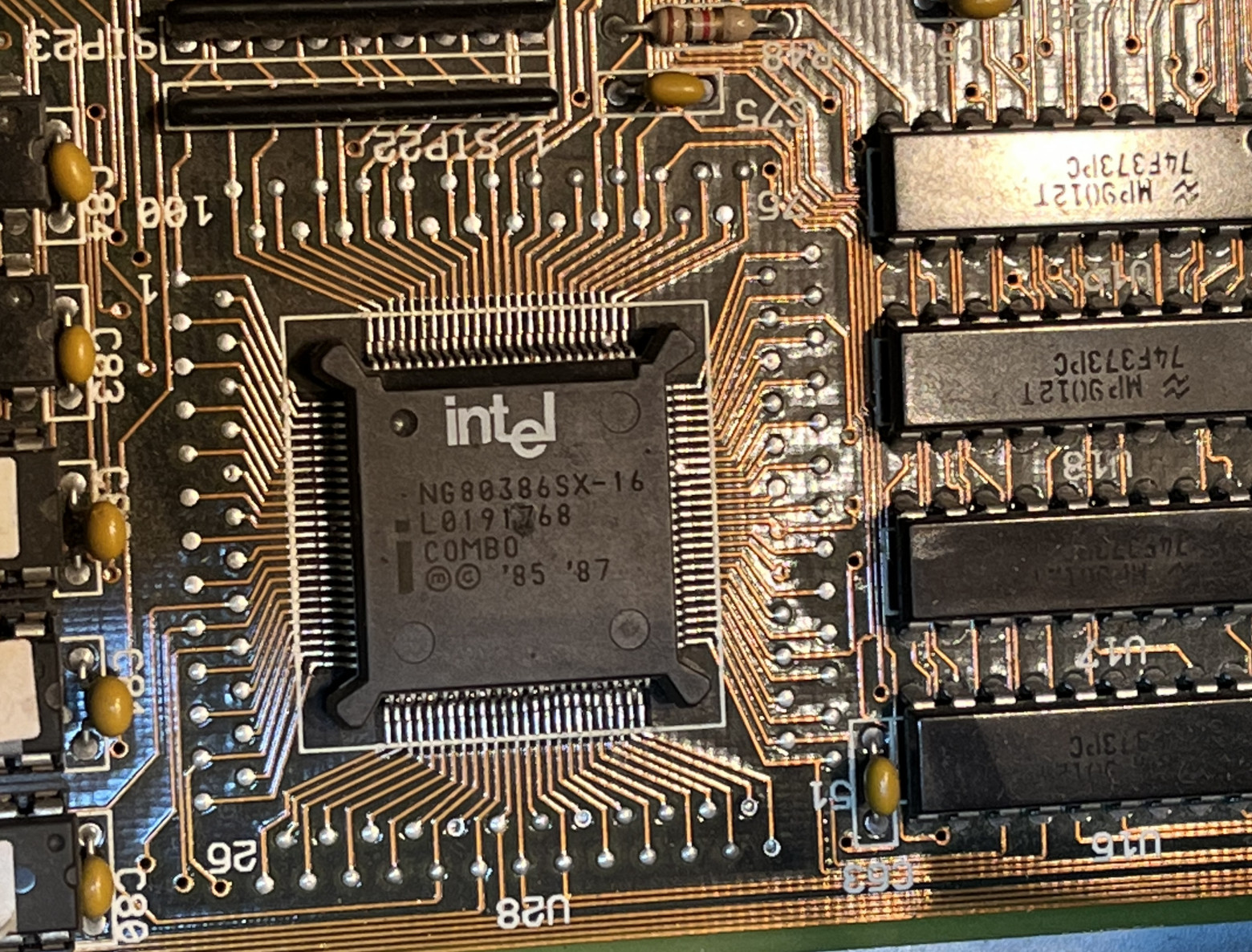 Intel 80386SX-16