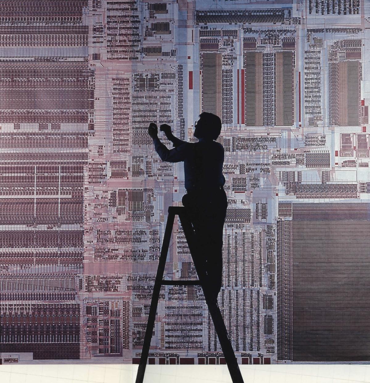 Плакат-схема 386 высотой 17 футов. Тракт данных слева, микрокод — справа внизу. Неясно, является ли это инженерной работой или экспонатом в MoMA. Изображение склеено из годового отчёта за 1985 год. Полная версия