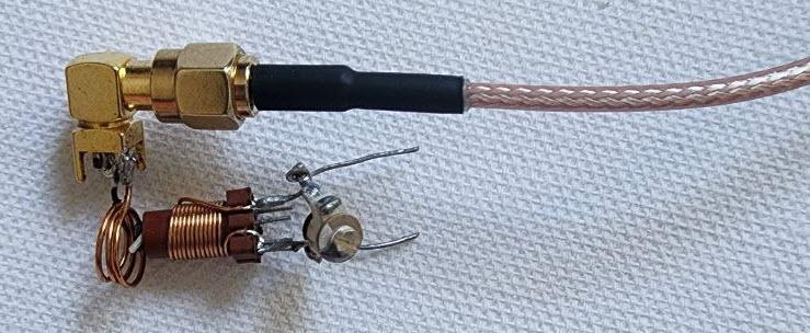 Рис. 54. Измеряем резонансную частоту колебательного контура с помощью ГИР