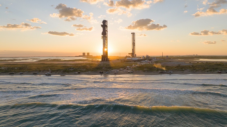 «Звездолёт готов к полёту». SpaceX показала последний Starship второго поколения в собранном состоянии — запуск 14 октября - 4 «Звездолёт готов к полёту». SpaceX показала последний Starship второго поколения в собранном состоянии — запуск 14 октября