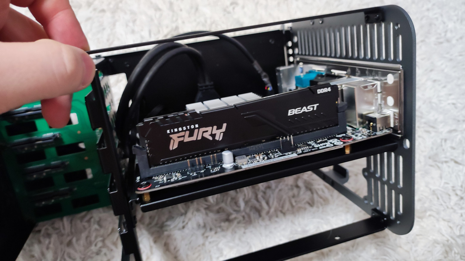 Kingston FURY Beast 32GB DDR4 PC4-21300 KF426C16BB/32 