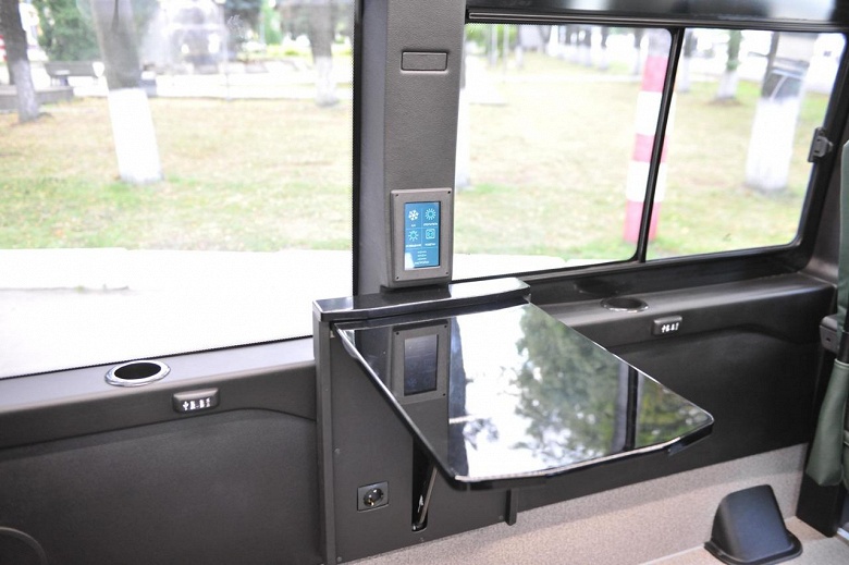 Представлен новый полноприводный «Соболь NN 4x4» с большой кроватью - 3 Представлен новый полноприводный «Соболь NN 4x4» с большой кроватью