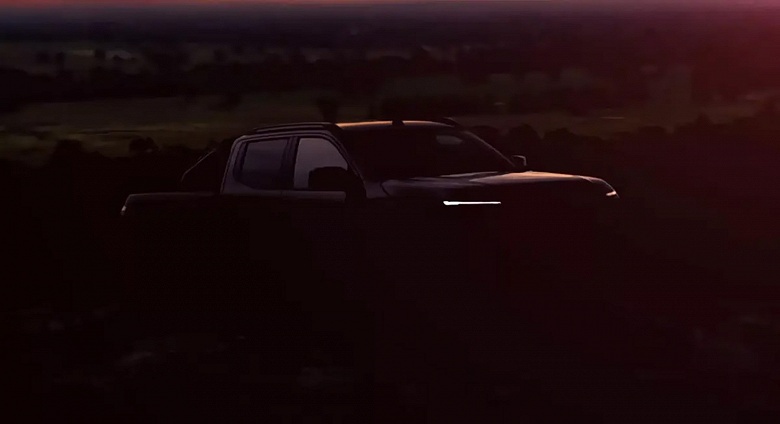 Совершенно новый Nissan Navara на платформе Mitsubishi Triton представят в ноябре: первые изображения