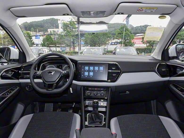 Дешевый кроссовер с технологиями Volkswagen. Cтартовали продажи Jetta VS5 2026 — топовое оснащение и 6-ступенчатым «автоматом» Aisin за 122 тыс. юаней (1,36 млн рублей)