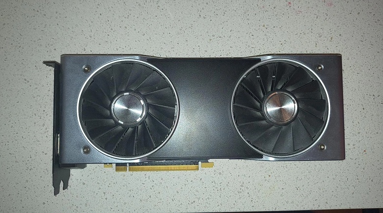 RTX 2080 Ti могла бы быть GTX 2080 Ti и с большим объёмом памяти. Обнаружился рабочий прототип такой карты