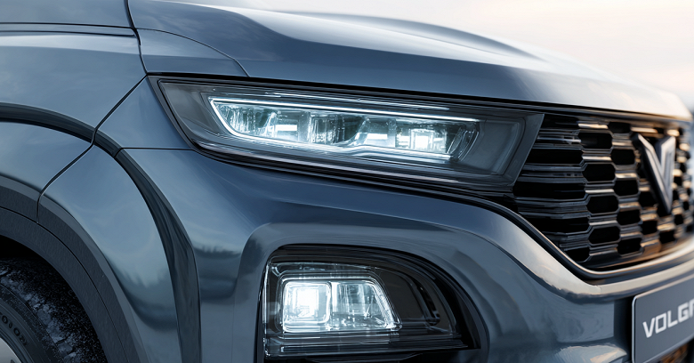 Новую &laquo;Волгу&raquo; (Volga Atlas) от Geely засняли вживую