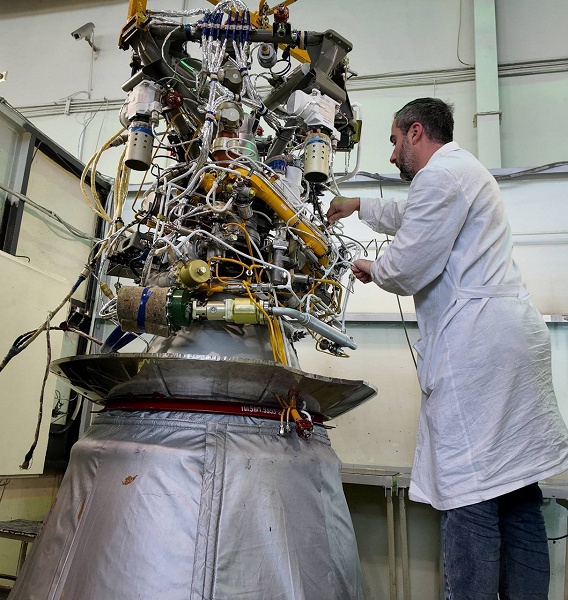 Роскосмос собрал двигатель 11Д58М для ракеты «Ангара-А5» — компактный и один из самых сложных в производстве - 1 Роскосмос собрал двигатель 11Д58М для ракеты «Ангара-А5» — компактный и один из самых сложных в производстве