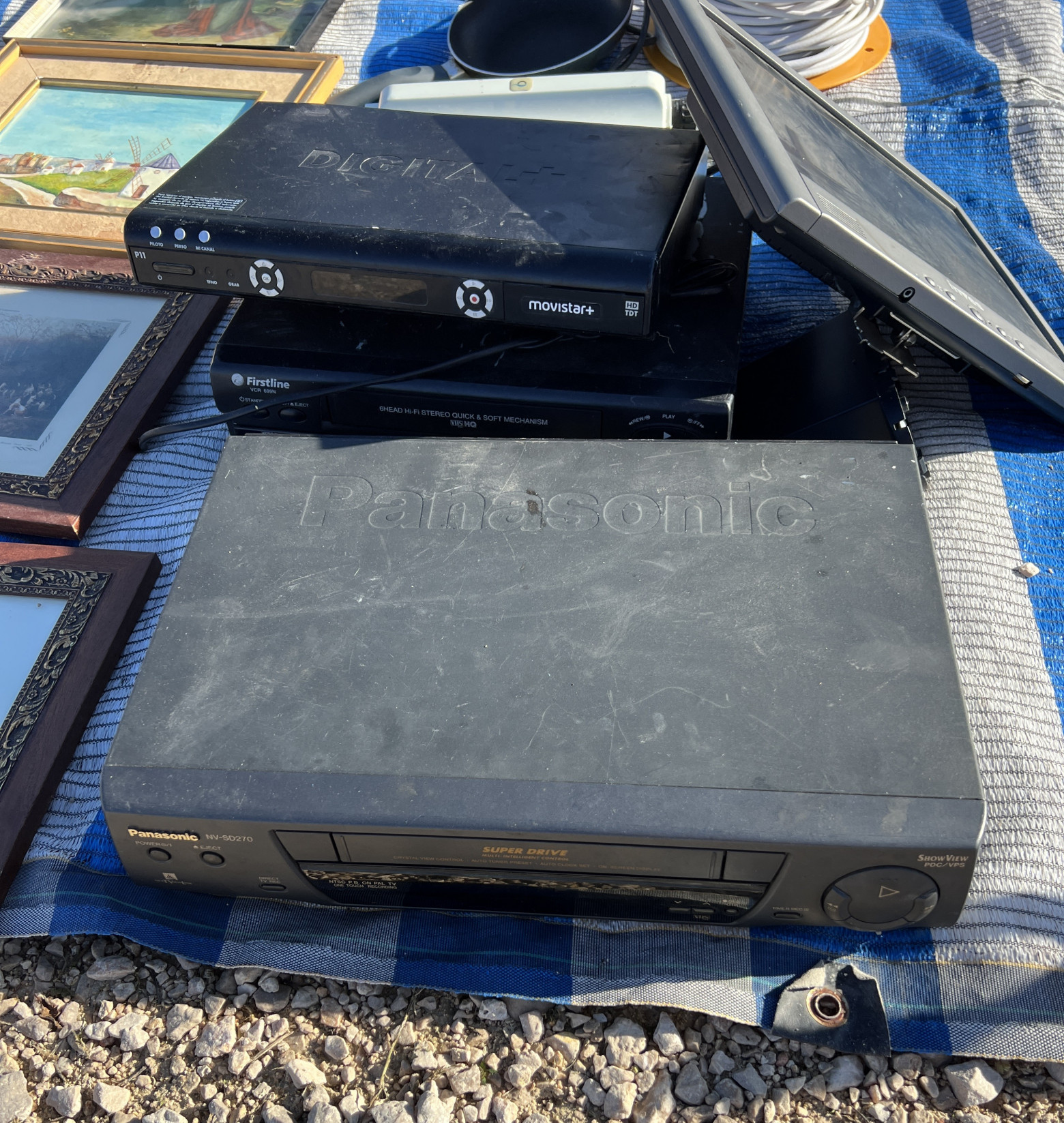 Новые находки на испанской барахолке: внешний HDD, консоли и кое-что еще - 28