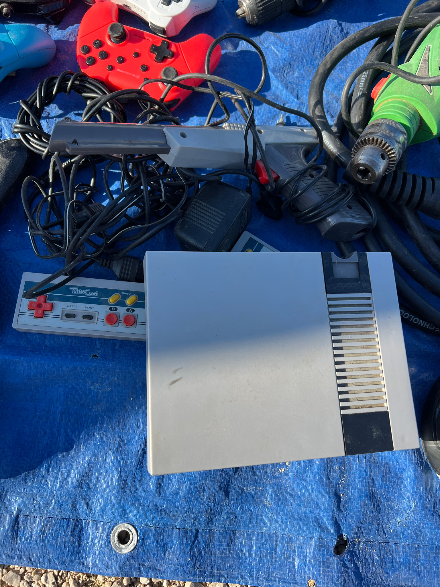 Новые находки на испанской барахолке: внешний HDD, консоли и кое-что еще - 7