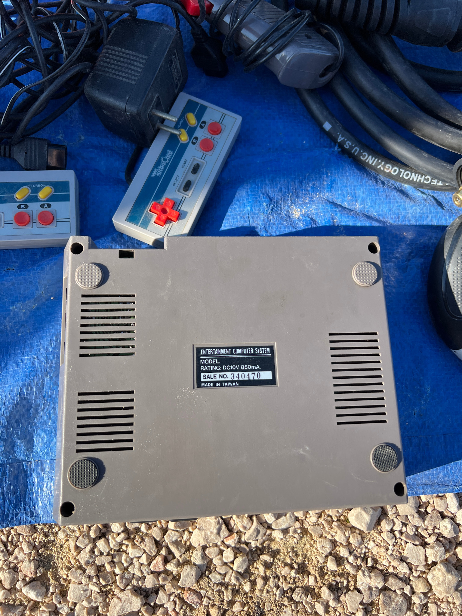 Новые находки на испанской барахолке: внешний HDD, консоли и кое-что еще - 8