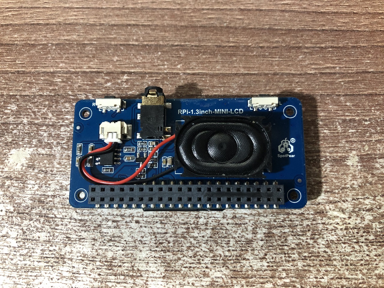 Производитель платы — компания SpotPear.