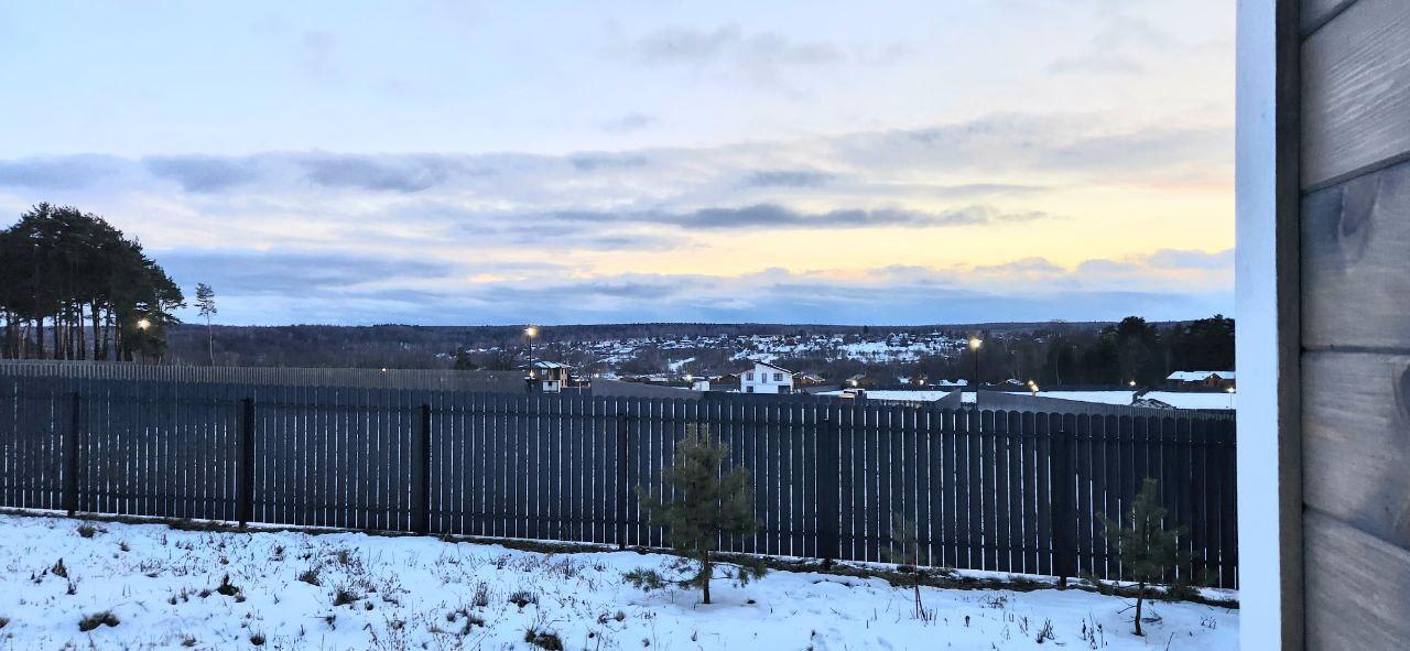 Зимний вид, для создания атмосферы под тему отопления