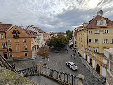 Так снимает OnePlus 15, у которого больше нет камеры Hasselblad. Опубликованы реальные фото со всех камер, 120-кратным зумом и примерами ночной съемки