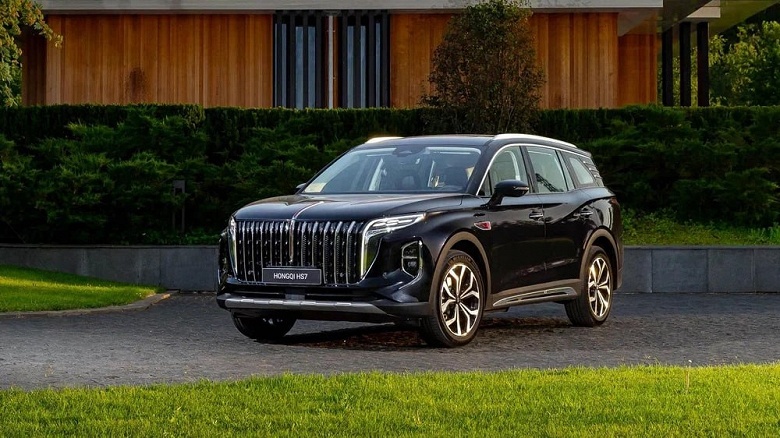 В России могут выпустить новые версии Hongqi HS7 - 1 В России могут выпустить новые версии Hongqi HS7