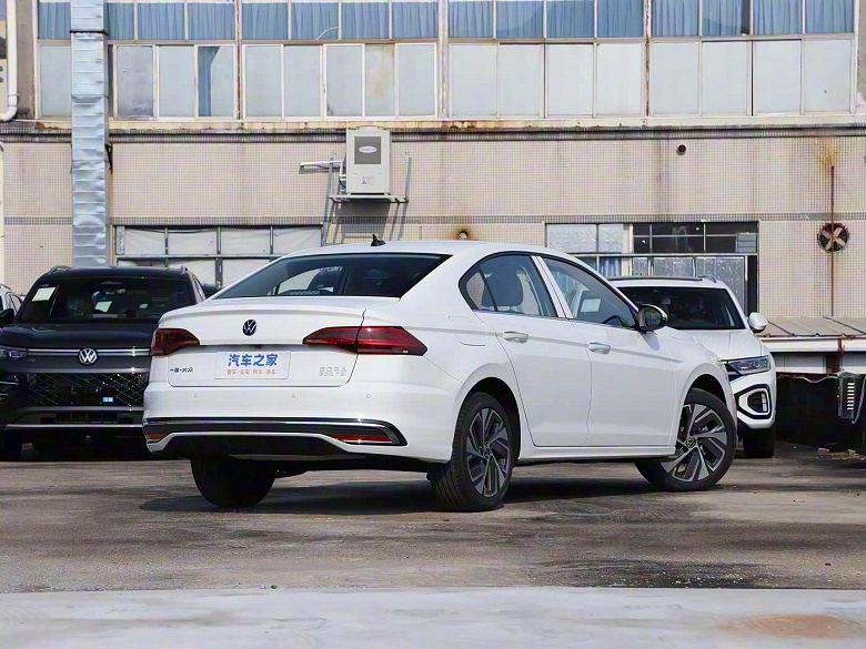 Стартовали продажи Volkswagen Bora 2026 &mdash; от 112,9 тыс. юаней (1,25 млн рублей)