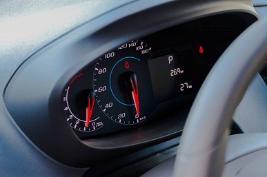 Такой спрос не снился ни Lada, ни Tesla, ни «китайцам». Обновленный Chevrolet Cobalt стал суперхитом — 100 тысяч заказов всего за пару часов - 4 Такой спрос не снился ни Lada, ни Tesla, ни «китайцам». Обновленный Chevrolet Cobalt стал суперхитом — 100 тысяч заказов всего за пару часов