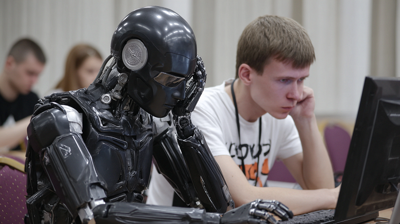 Прогнозы Илона Маска: ИИ полностью заменит работающих за компьютерами. Приложения исчезнут, а звук и изображение будет создавать ИИ