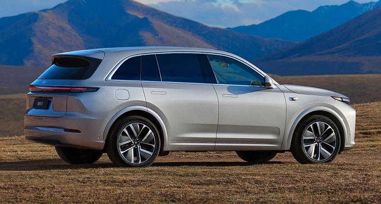 Li Auto теряет российский рынок, продажи в октябре упали на 40%