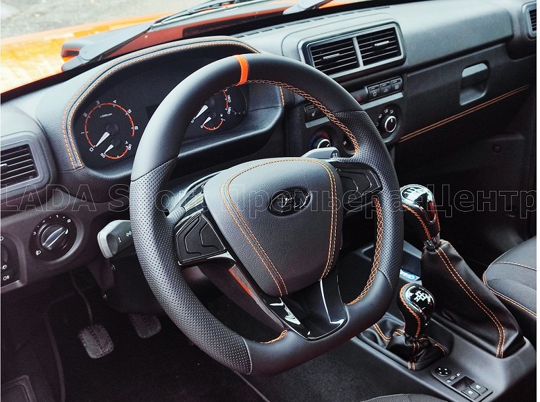 Предсерийную Lada Niva Sport в исполнении Silk Way показали внутри и снаружи