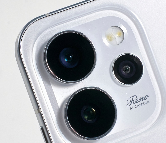 200 Мп, возможность одновременной съёмки на основную и фронтальную камеру, а также водонепроницаемость. Опубликована первая фотография Oppo Reno15 Deco