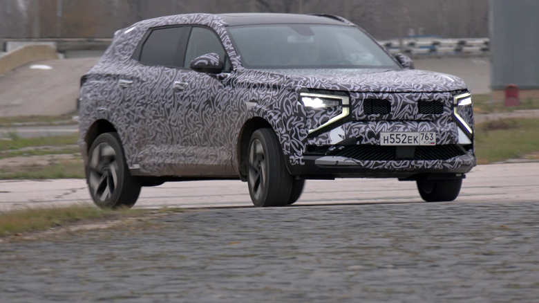 Lada Azimut всё ближе к производству: АвтоВАЗ показал испытания своего первого кроссовера на видео