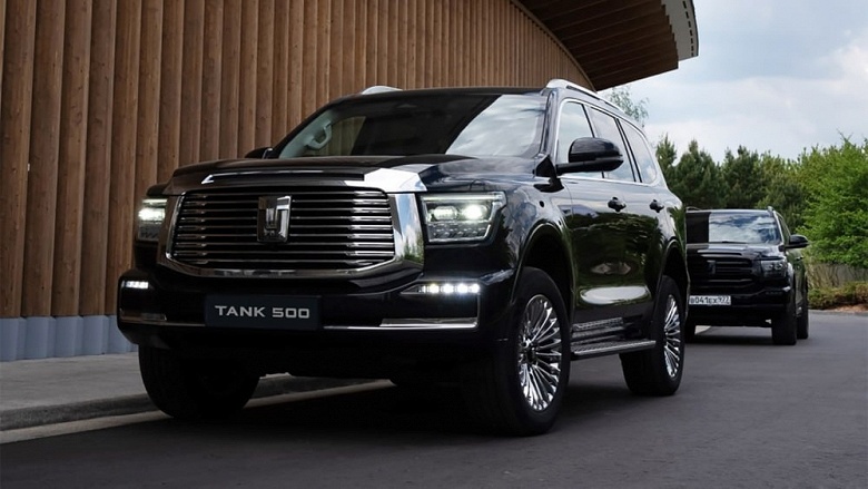 У российских дилеров появились Tank 500 2025 модельного года: внедорожники получили &laquo;Яндекс Авто&raquo; и обновление &laquo;по воздуху&raquo;