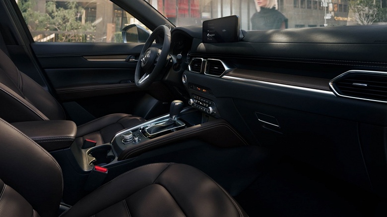 Россияне активно покупают Mazda CX-5, продажи марки в октябре взлетели в 2,5 раза - 3 Россияне активно покупают Mazda CX-5, продажи марки в октябре взлетели в 2,5 раза